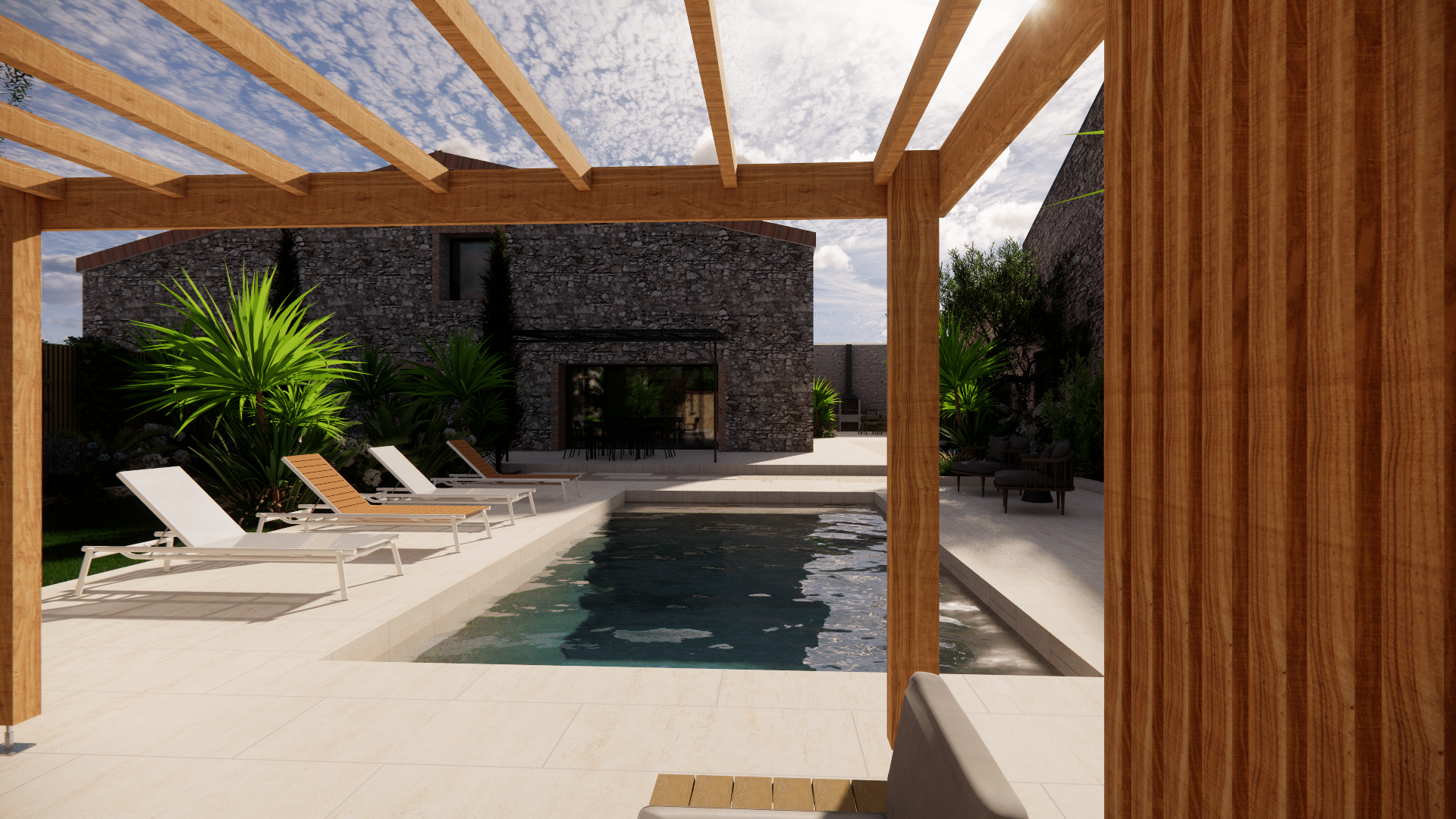 Piscine luxueuse avec transats et pergola en bois devant une maison en pierre sous un ciel bleu ensoleillé.